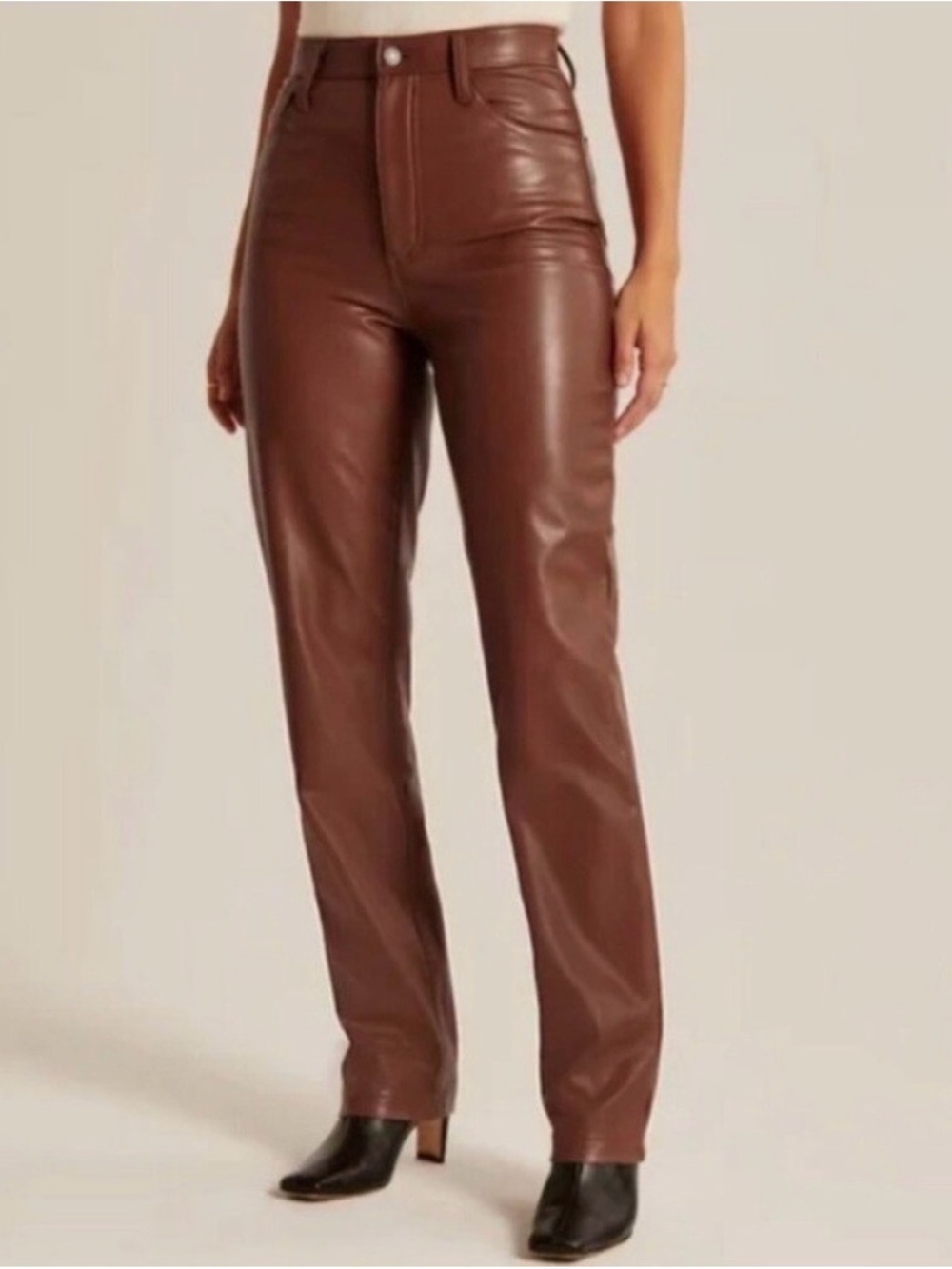 Abercrombie & Fitch The 90s straight ultra high rise Brown Faux Leather